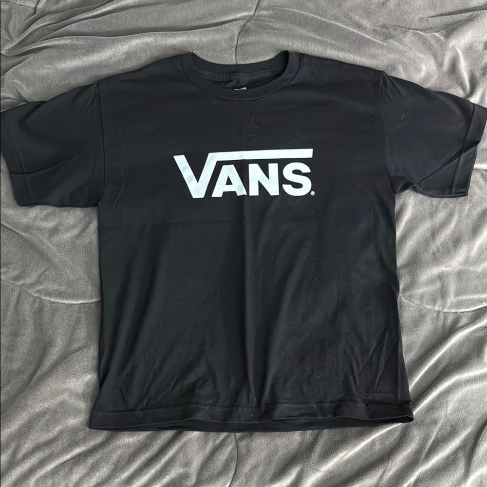 Vans Women’s Cropped Black Tee with White Logo